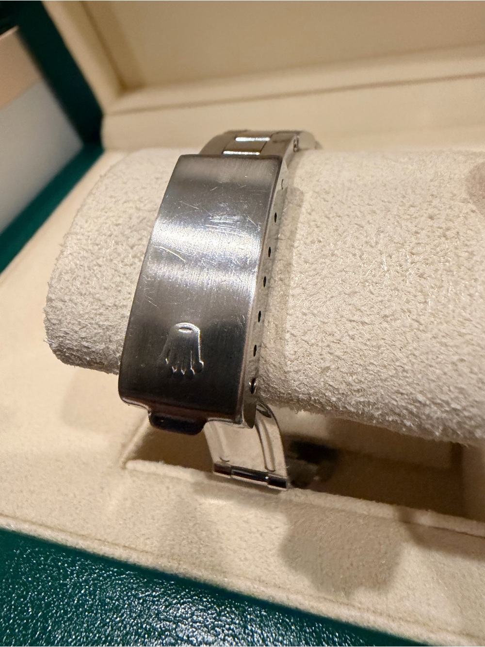 Rolex Women's Silver Bracelet Watch with Pink Diamond Dial - Picture 3 of 4